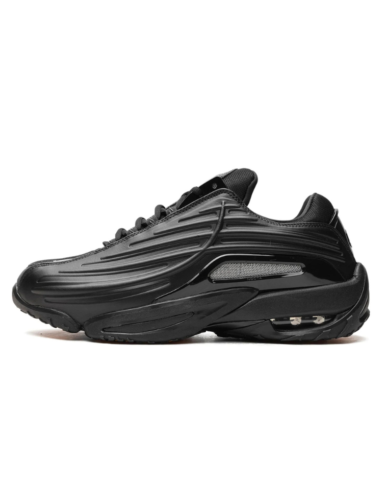Ceres Essence Sneaker