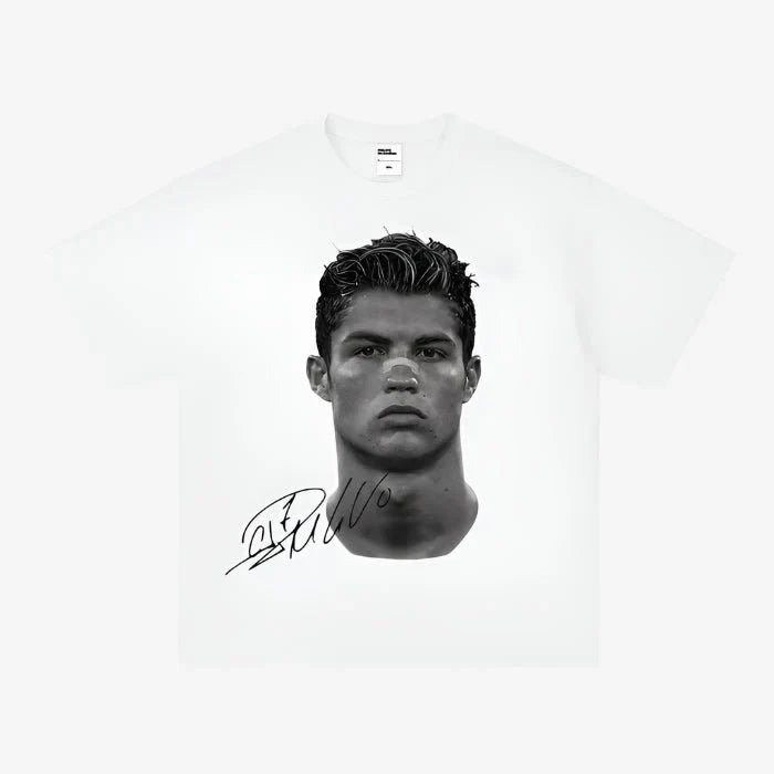 https://cdn.shopify.com/s/files/1/0901/0413/6028/files/ronaldo-tee-507157.webp?v=1743324142